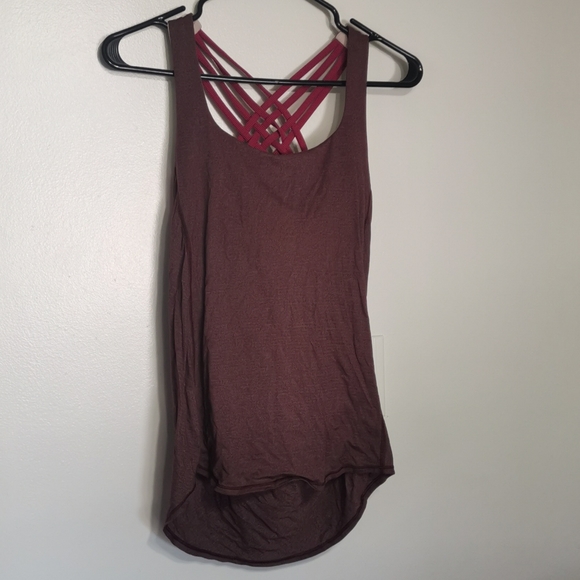 Lululemon top - Picture 2 of 2